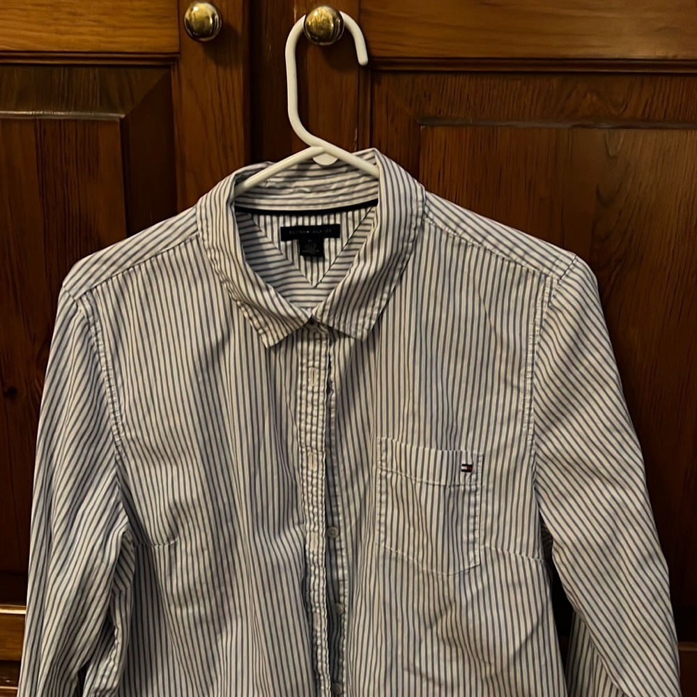 Size XL Tommy Dress shirt for work. Blue and white pin stripe